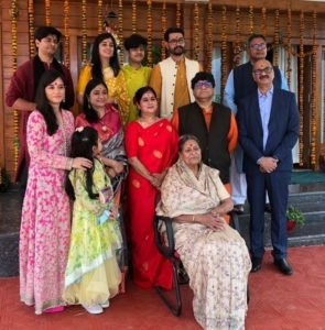 Sudhanshu Dhulia Family