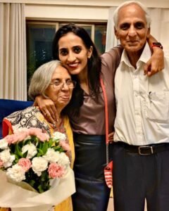 Vineeta Singh with her parents