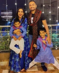 Vineeta Singh with her family