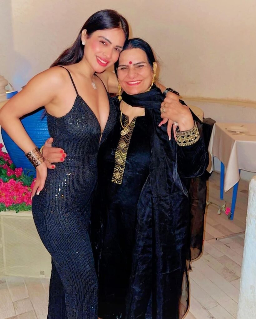 Nehhaa Malik with her mother