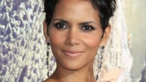 Halle Berry brown eyes