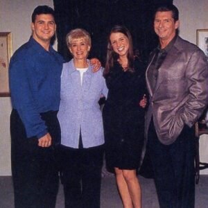 Stephanie McMahon with her parents and brother