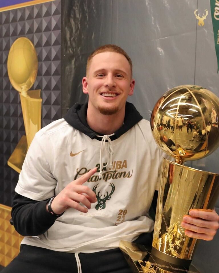 Donte DiVincenzo Biography, Career, Debut, NBA, Girlfriend, Net Worth