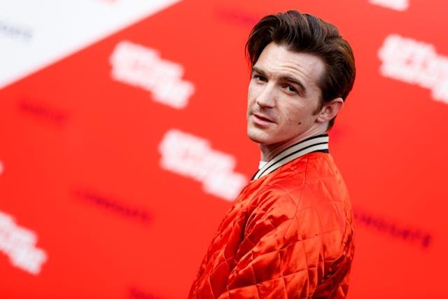 Drake Bell Biography, Age, Height, Career, Net Worth, Family, Wife