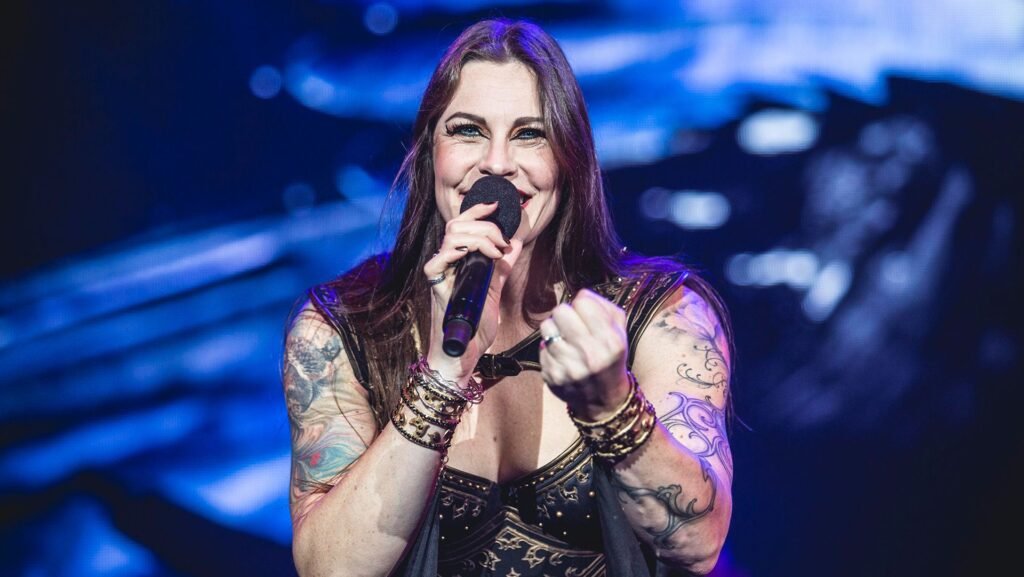 Floor Jansen Biography, Career, Music Groups, Breast Cancer, Net Worth ...