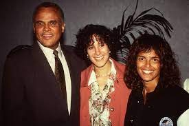 harry belafonte with his wife's